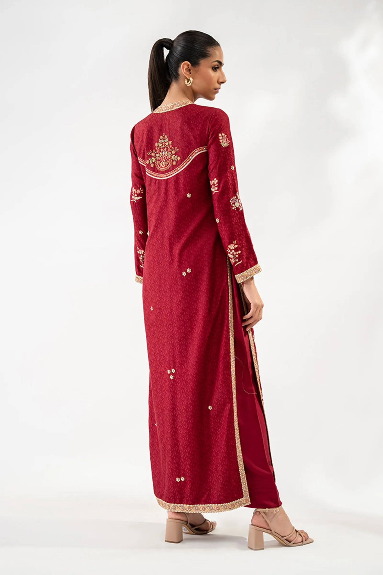 Selah Collection'24 - Juna